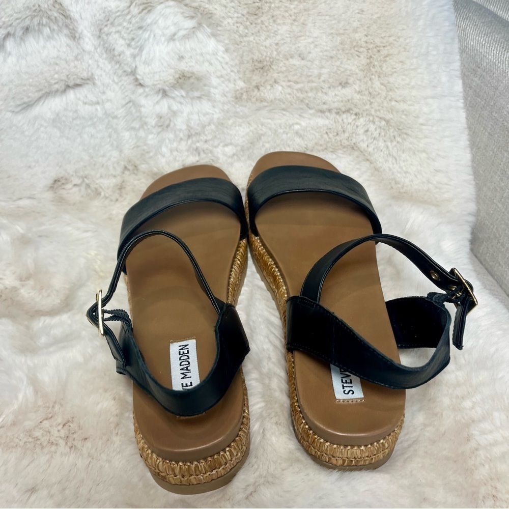 Steve Madden Leather Sandles - Picture 7 of 12